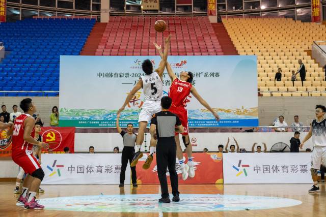 广东体彩公益金每年支持近5000项体育活动，惠及超4000万人次。